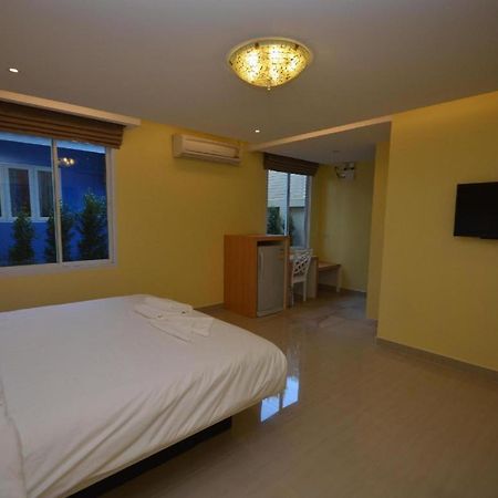Pearl By The Sea Resort Prachuap Khiri Khan Exterior foto