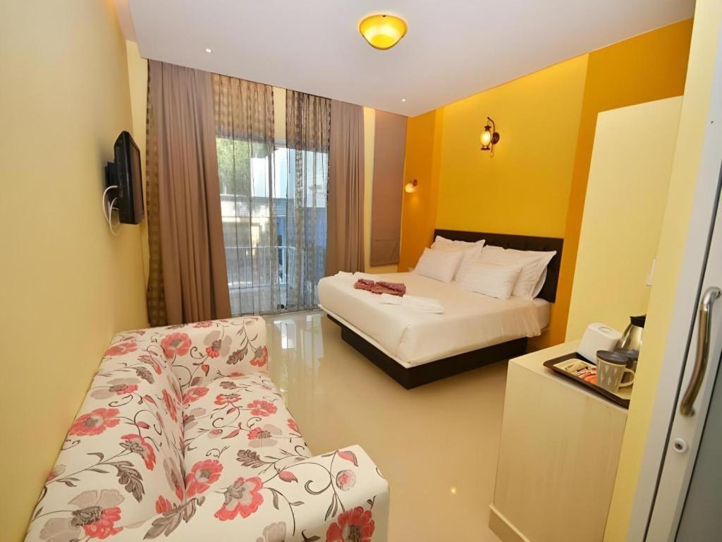 Pearl By The Sea Resort Prachuap Khiri Khan Exterior foto